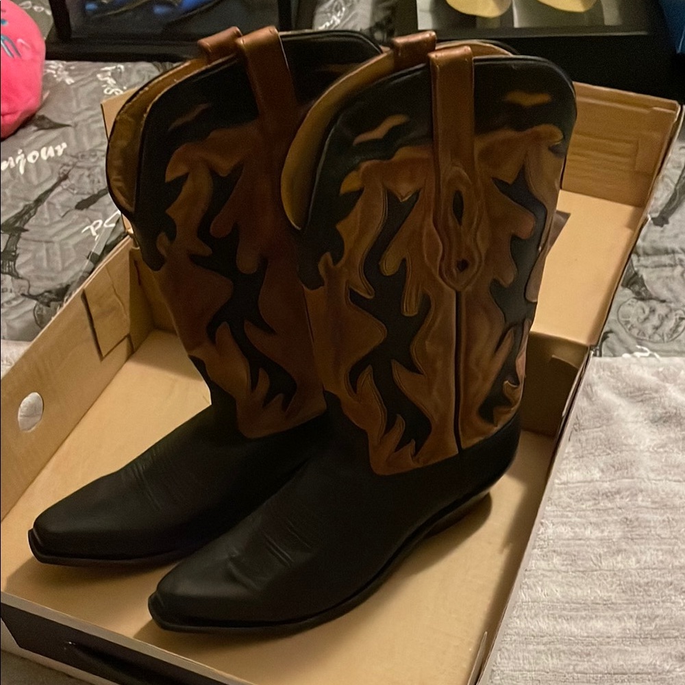 Durango Black and Tan Womans Western Boots